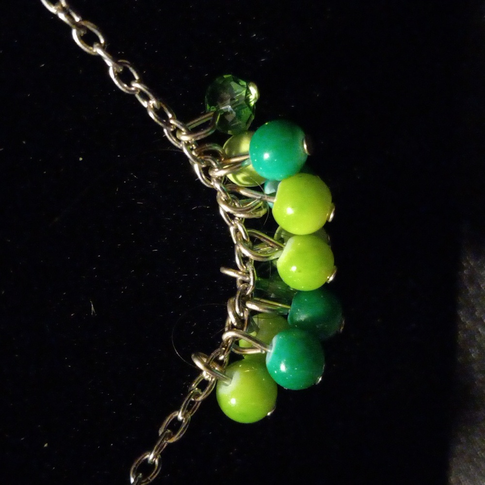 Peridot stone necklace